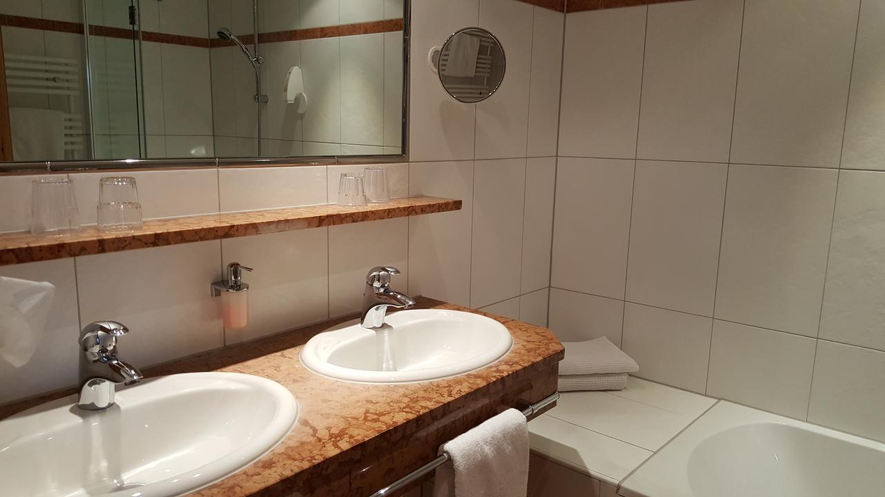 Hotel Mozart Landeck Εξωτερικό φωτογραφία