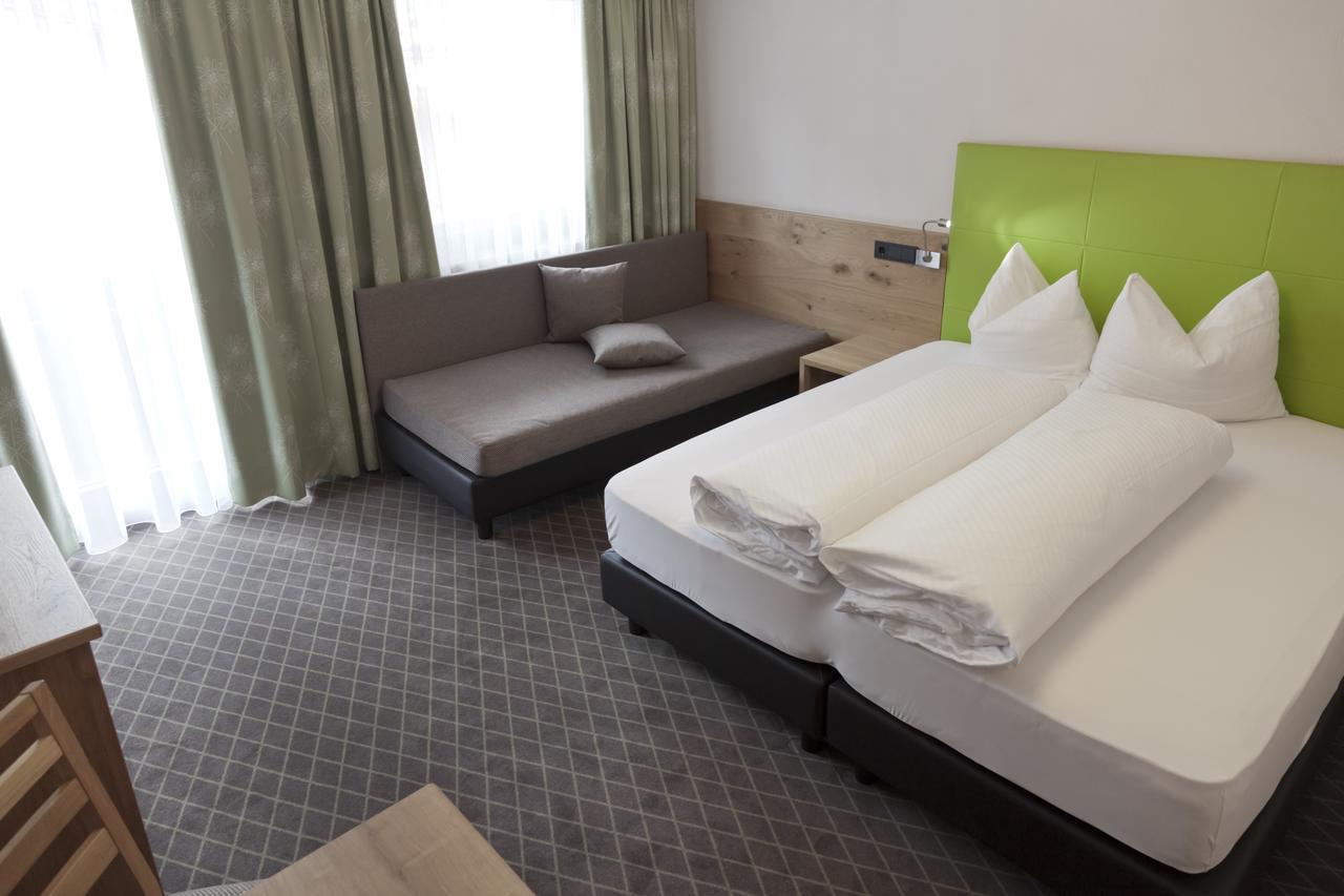 Hotel Mozart Landeck Εξωτερικό φωτογραφία