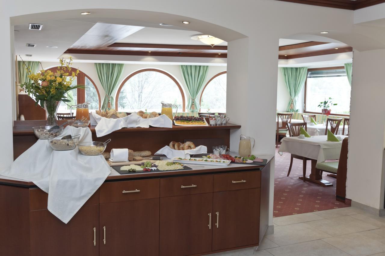 Hotel Mozart Landeck Εξωτερικό φωτογραφία